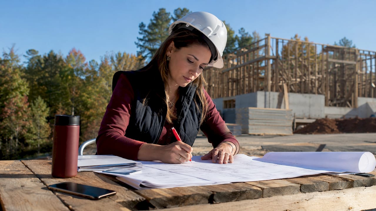 Read more about the article The Role of Contractor Project Management Explained