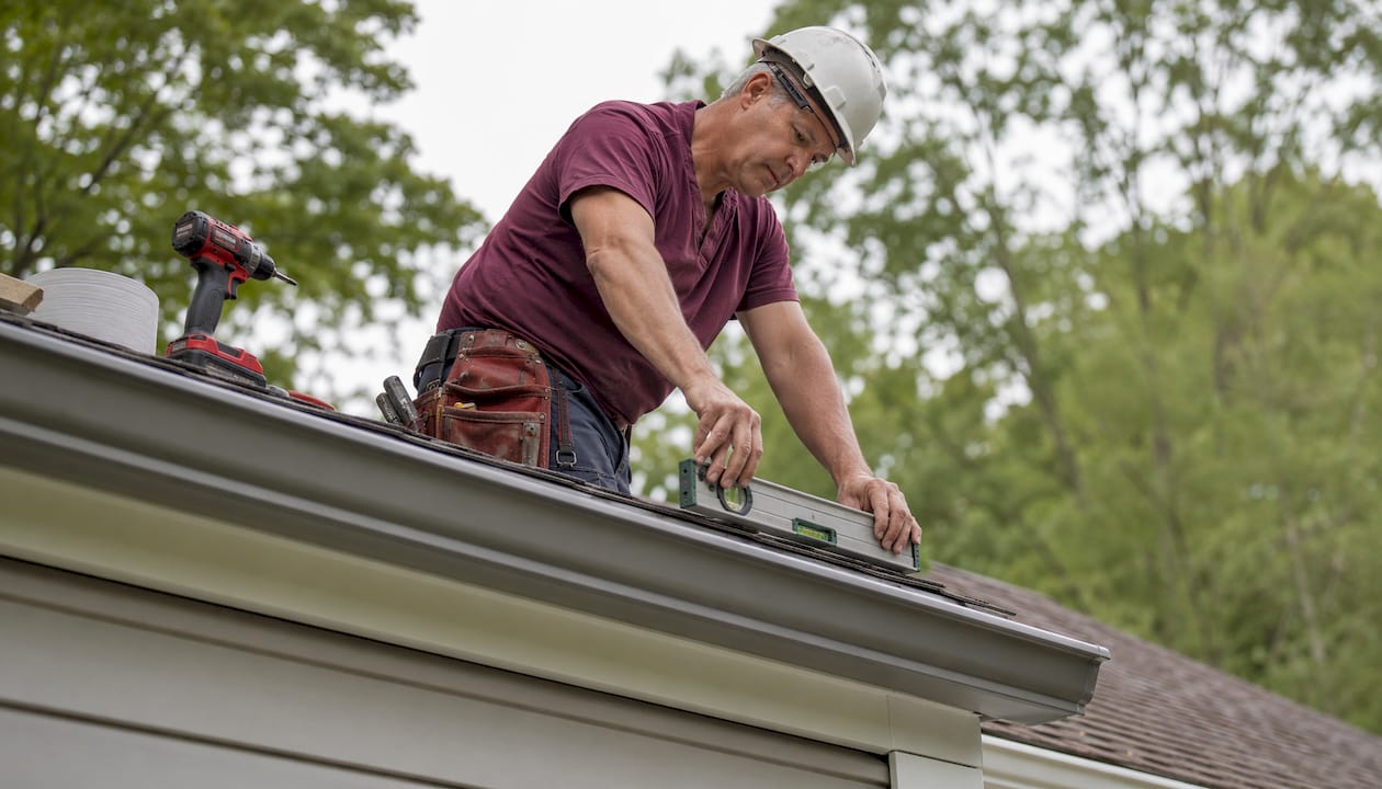 You are currently viewing Gutter Pitch Explained: Slope, Standards, and Fixes