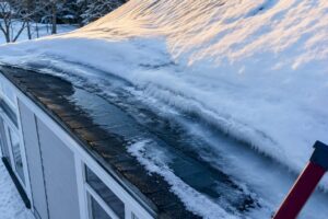 Read more about the article Homeowners: Stop Roof Ice Dam Damage With Air Sealing and R-38